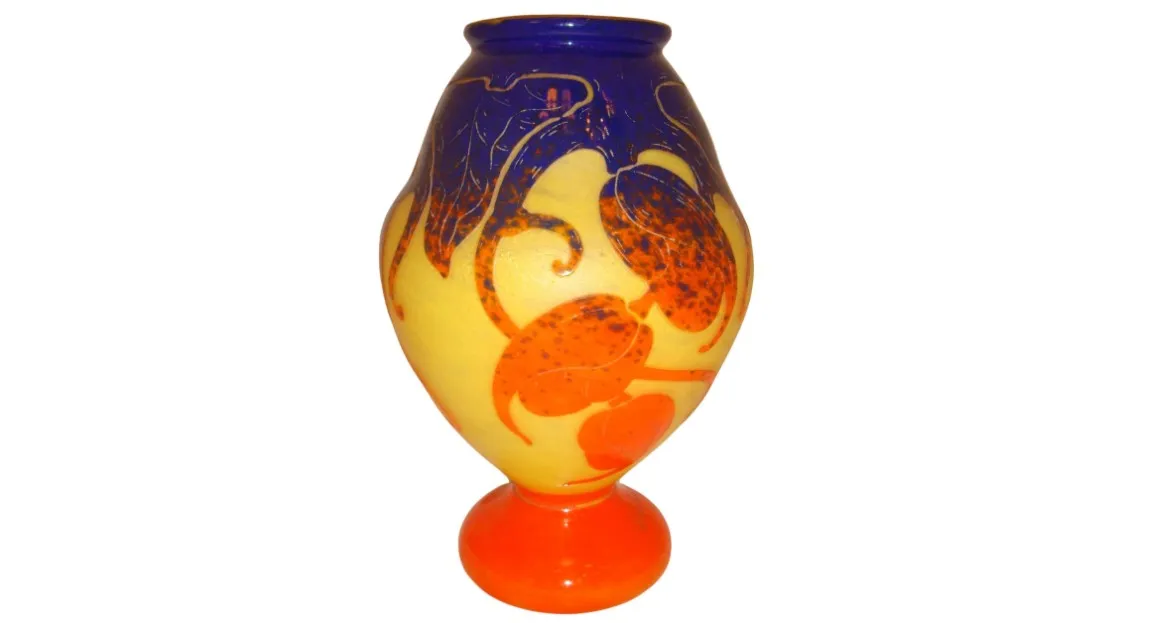 Vaso antigo com design colorido Le Verre em azul e laranja