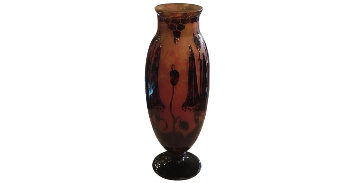 Antique glass vase signed Le Verre, featuring floral designs