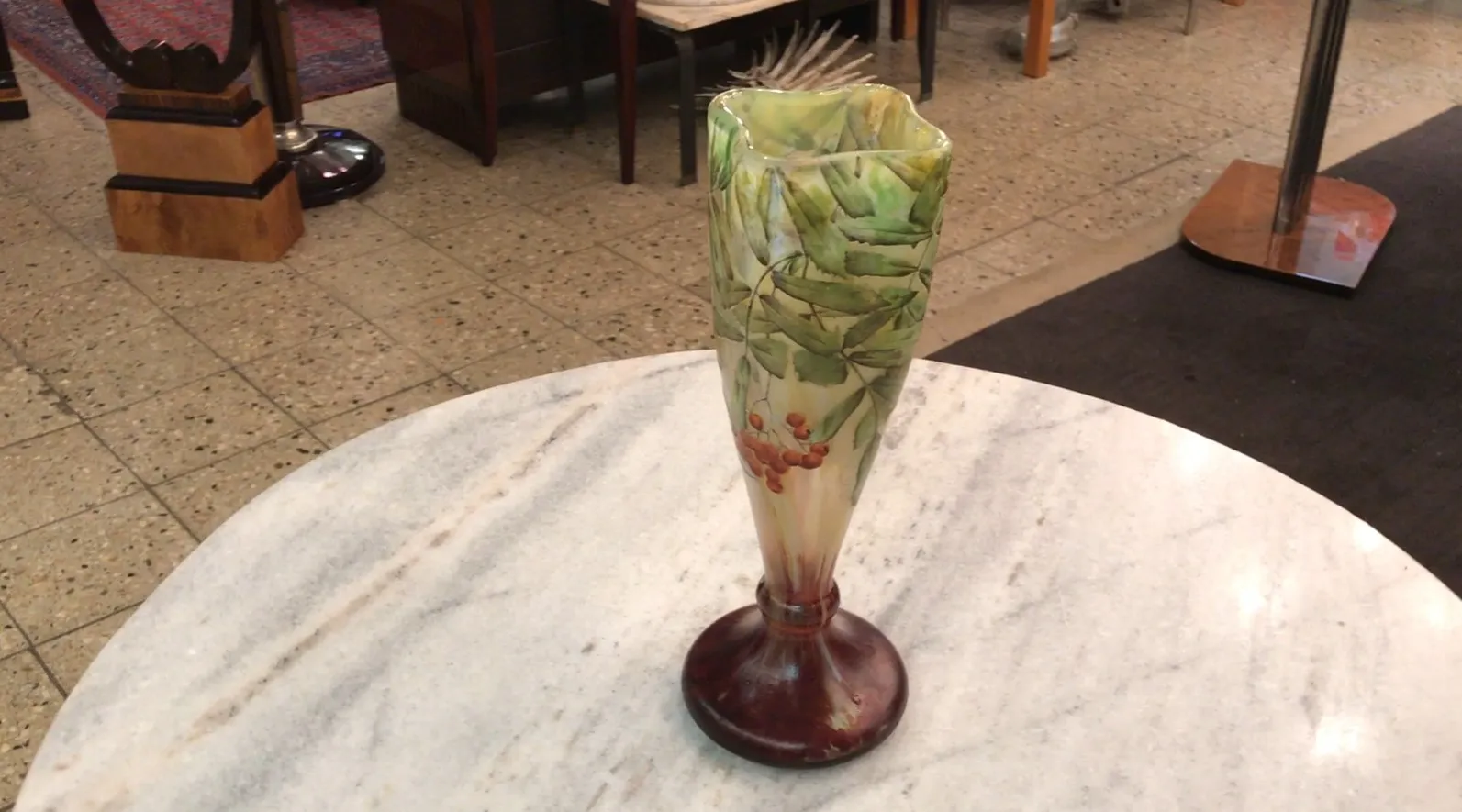 signed glass vase daum nancy with leaf patterns