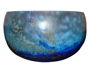 Verre bleu avec des détails dorés, antiquité Daum Nancy.