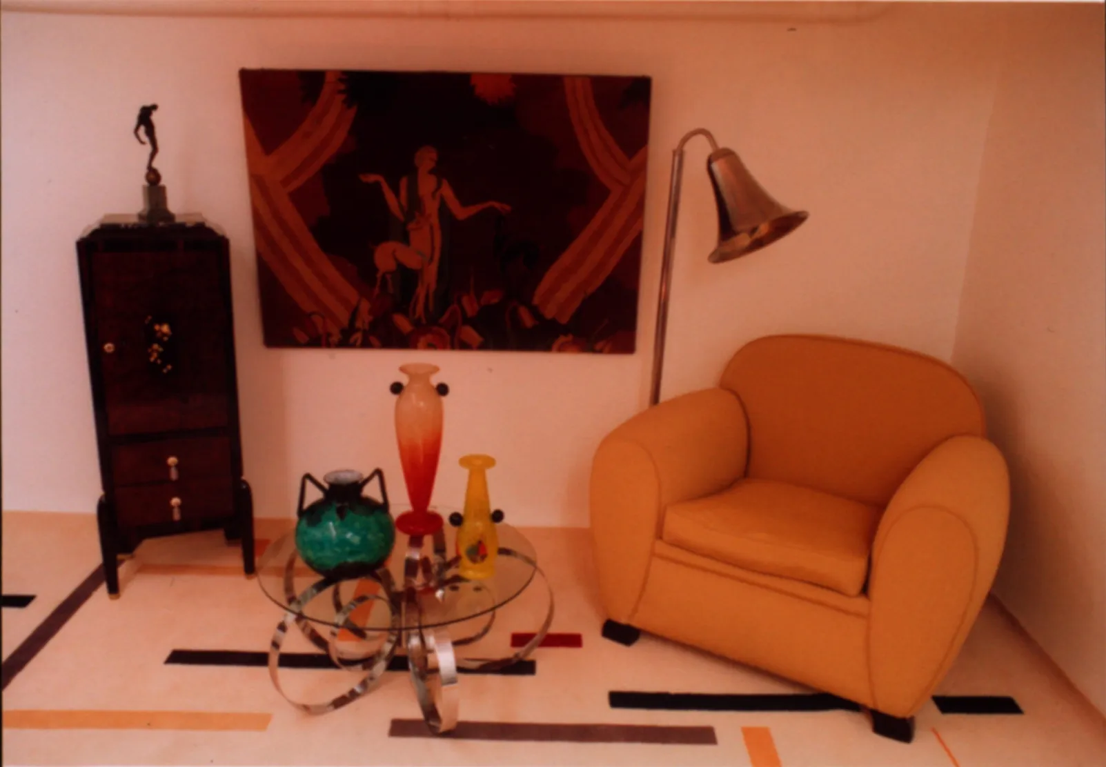 हस्ताक्षरित कांच दाऊम नैंसी एक सजावटी प्राचीन सेटिंग में