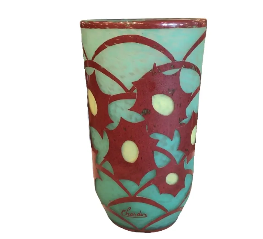 vidrio antiguo firmado por Charder con diseño floral