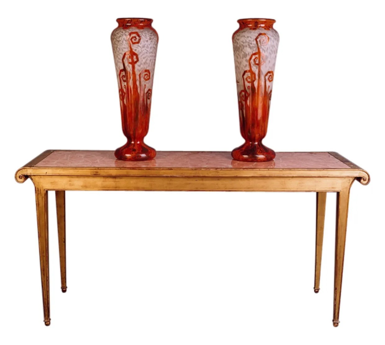 Dois vasos de vidro assinado com detalhes artísticos em vermelho