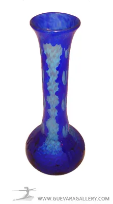 jarrón de vidrio firmado Charder, color azul intenso