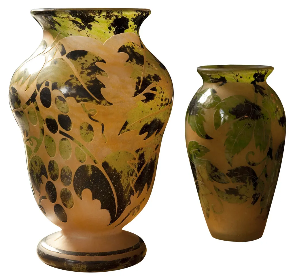 two antique vases decorated with leaves and grapes, Degué style