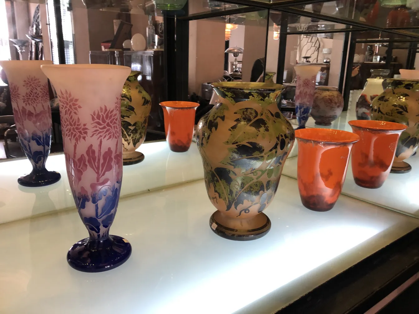 Vasos antigos coloridos assinados de Degué