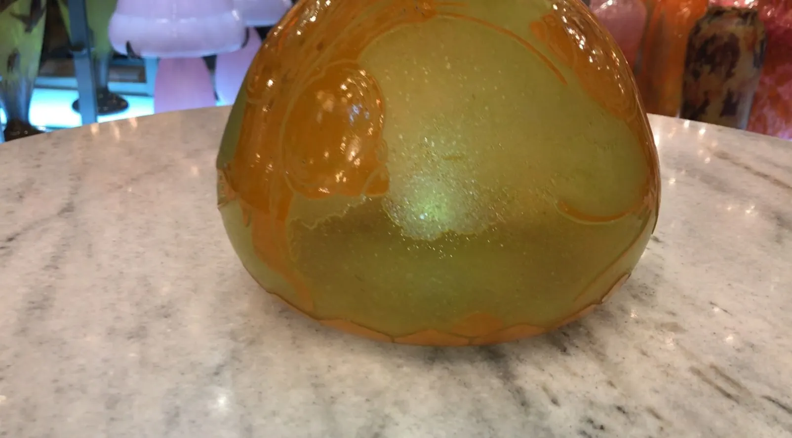 signed glass in yellow tones with candy details