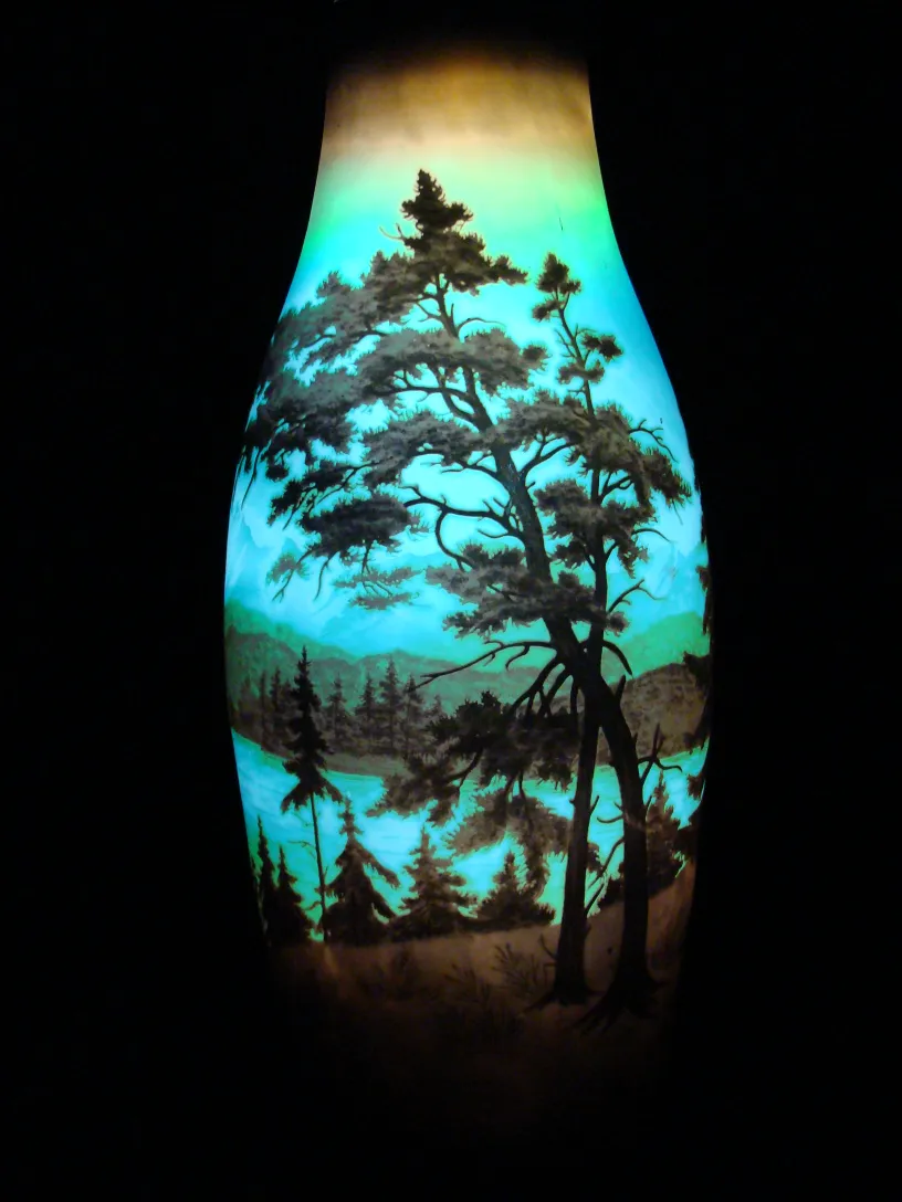 Vetro antico firmato D'Argental con pittura paesaggistica