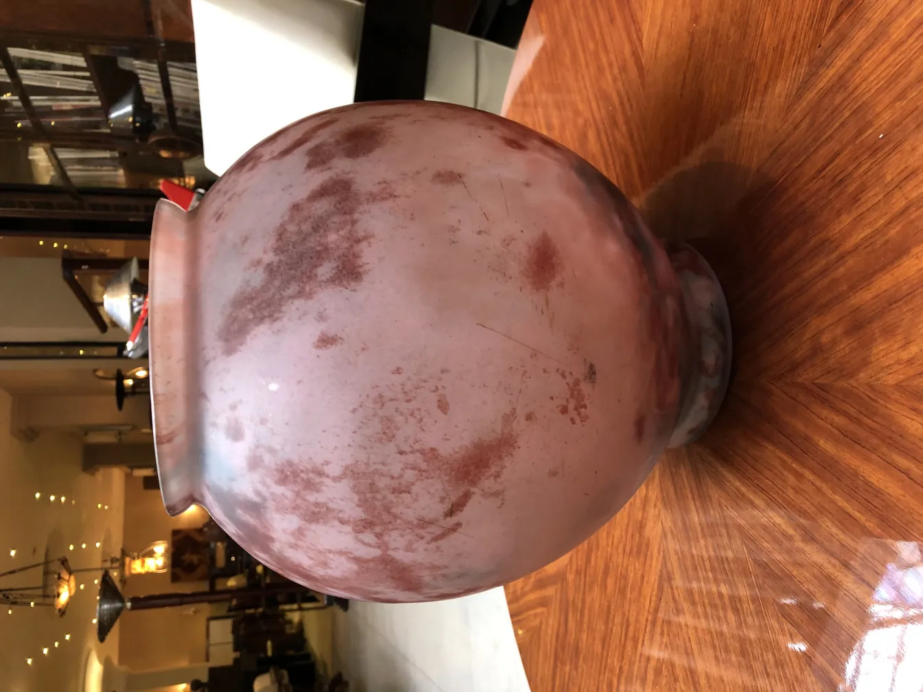 Антикварное подписанное стекло Лоррен с тонкими деталями