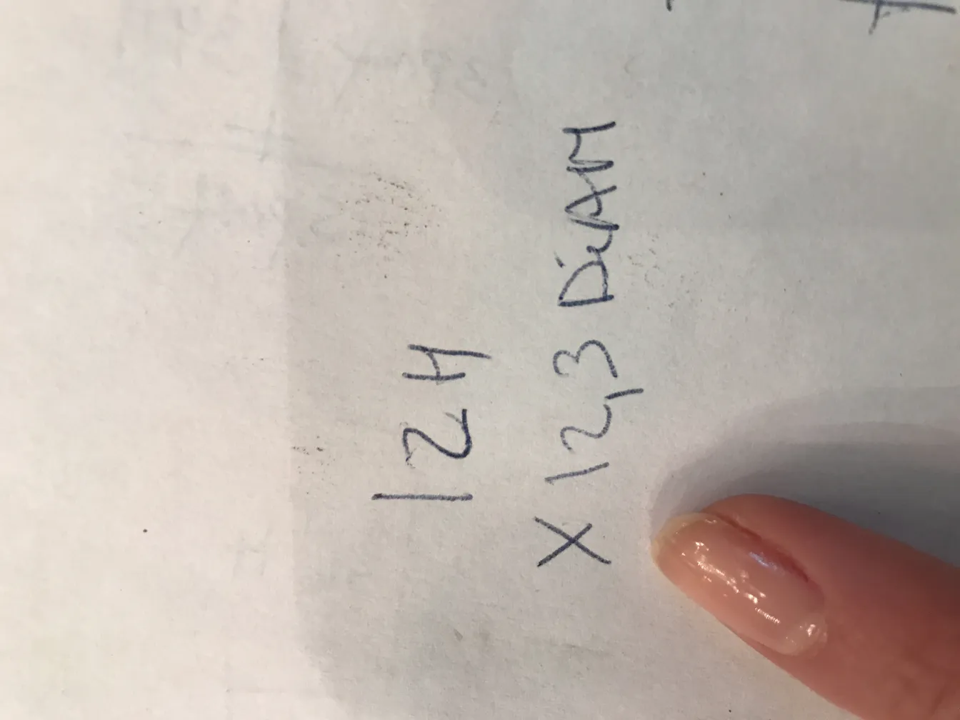 signiertes glas loetz mit antiken merkmalen