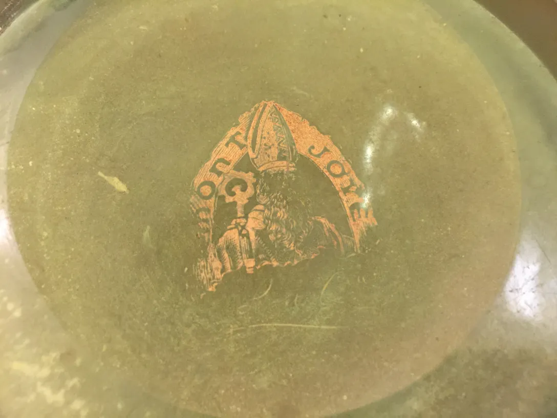 altes signiertes glas legras mit kunstvollem design