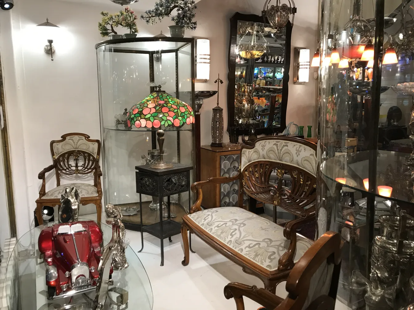 small antique table with elegant decoration and lamp