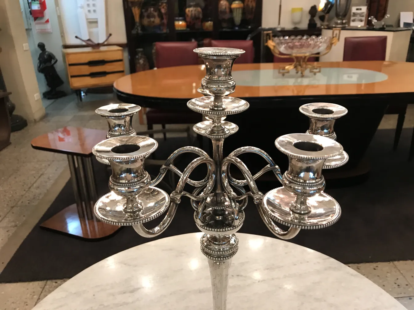 2 antike kerzenhalter mit elegantem Art Nouveau-Design