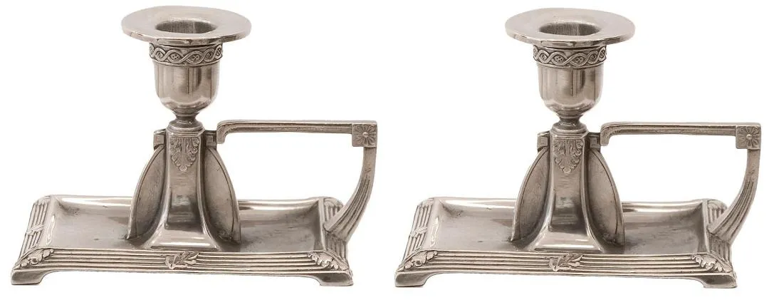 due portacandeli antichi art nouveau con design elegante