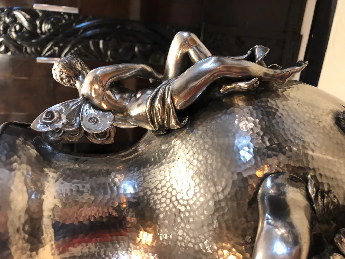 antiguos 2 floreros art nouveau con diseño elegante