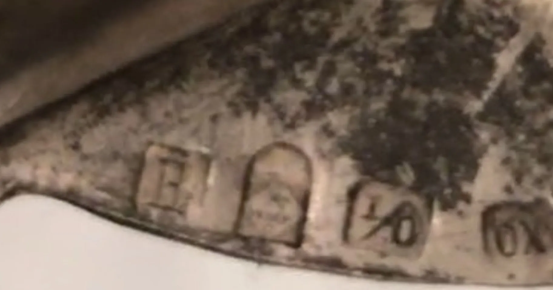 2 फूलदान प्राचीन आर्ट नूवो सुंदर विवरण के साथ