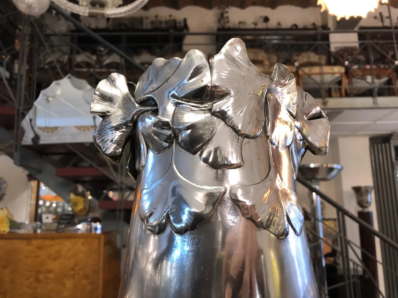 पुराना फूलदान, पत्ते डिजाइन, कक्ष सजावट