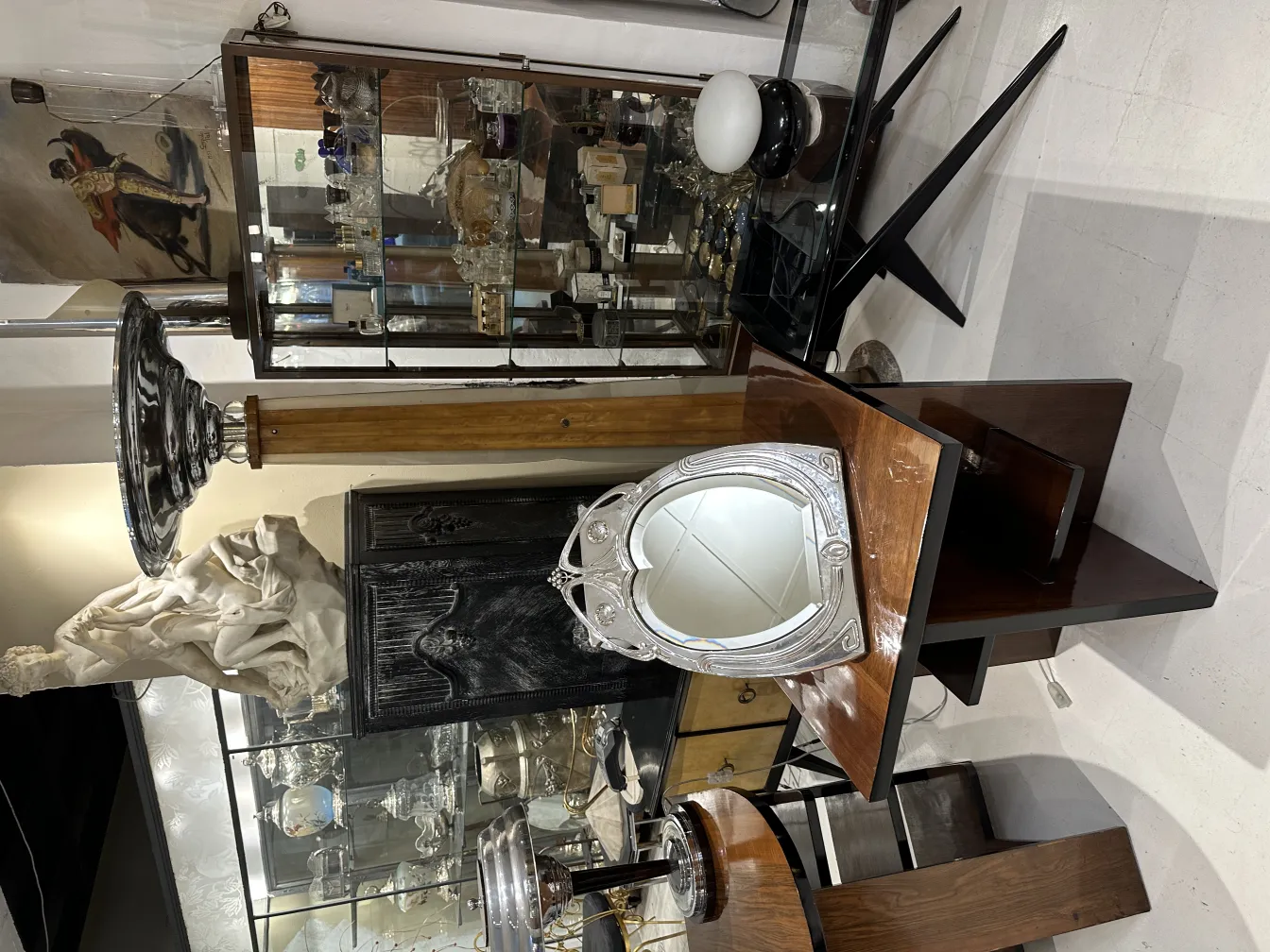 miroir ancien avec design art nouveau, décoratif, élégant