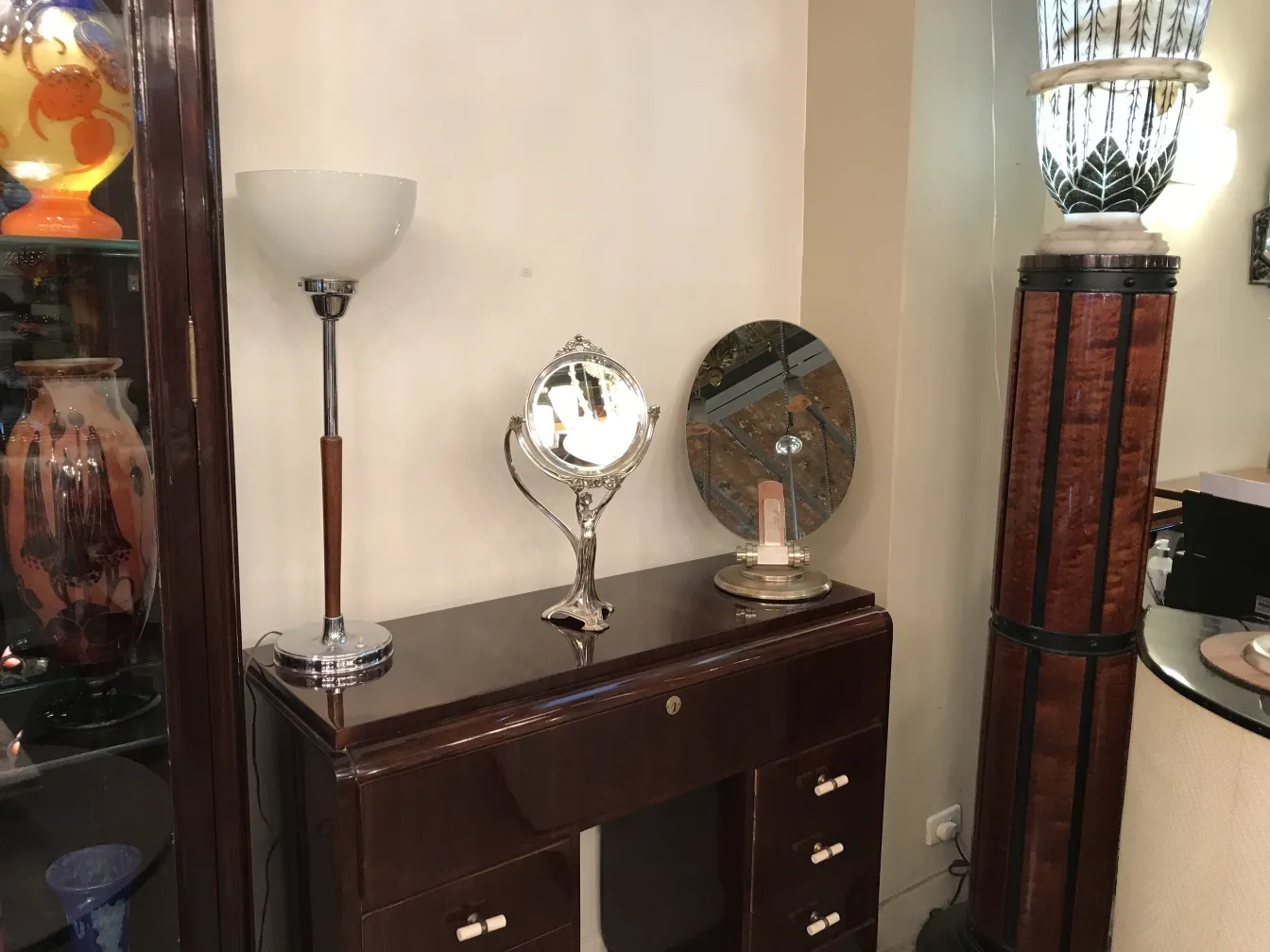 antiker Spiegel im Art Nouveau-Stil in Vintage-Dekor