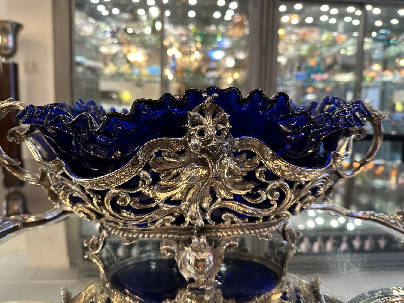 antik Blumentopf WMF mit gewelltem blauen Rand