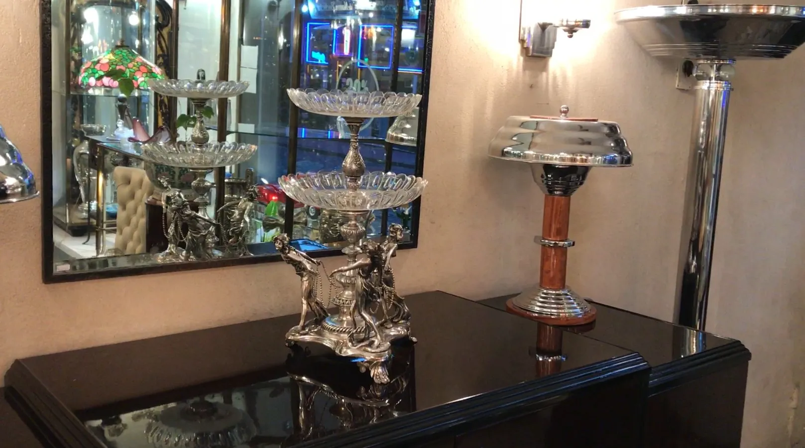 Centro de mesa WMF antigo decorativo com detalhes