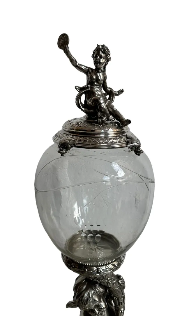 centro de mesa antiquado wmf com detalhes impressionantes