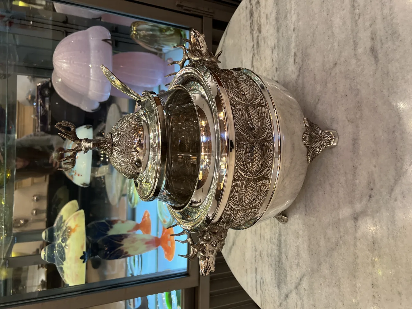 قدح-لكوب-(بونش)-و.م.ف-مع-غطاء-مزين. مثالي للمناسبات الخاصة.