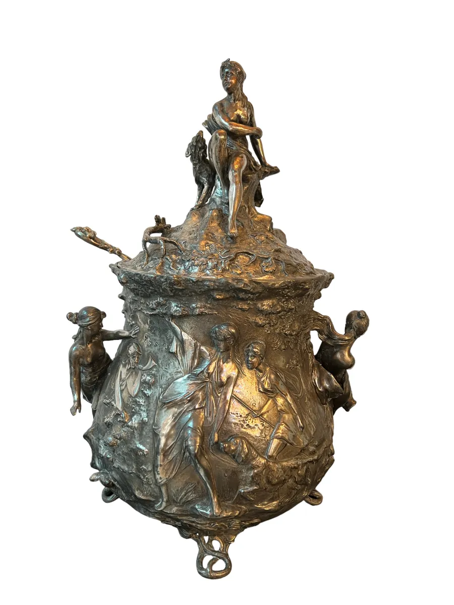 Bol à punch WMF avec figures, design ancien et décorations