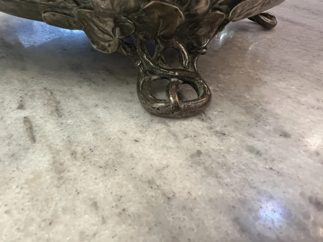 Ciotola da punch antica WMF con dettagli decorativi per feste.