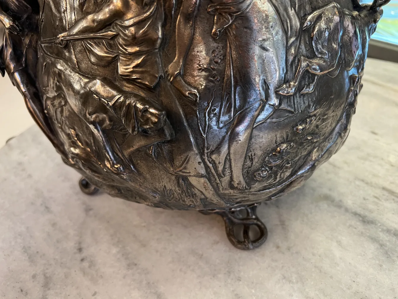 Bol à punch WMF ancien avec détails décoratifs et pieds