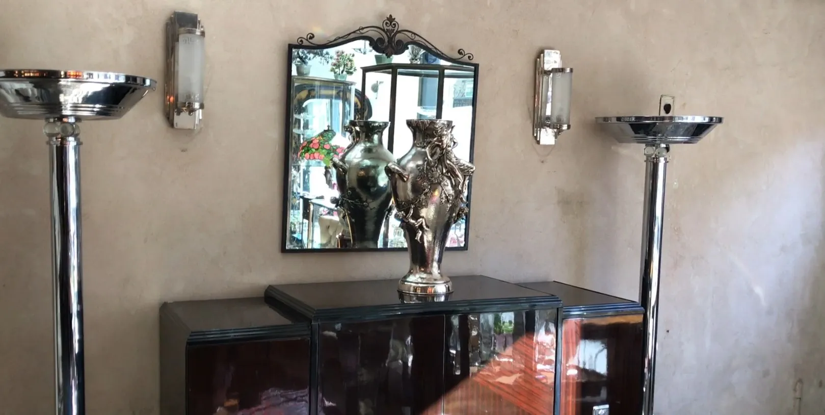 Vaso antico Orivit in un ambiente elegante