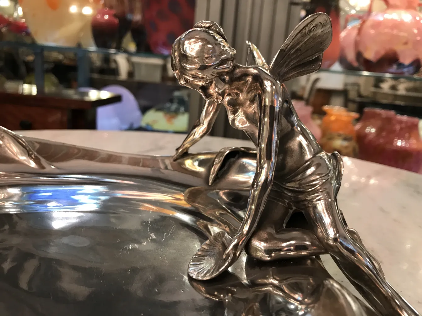 Plateaux de carte ancien WMF avec figure décorative