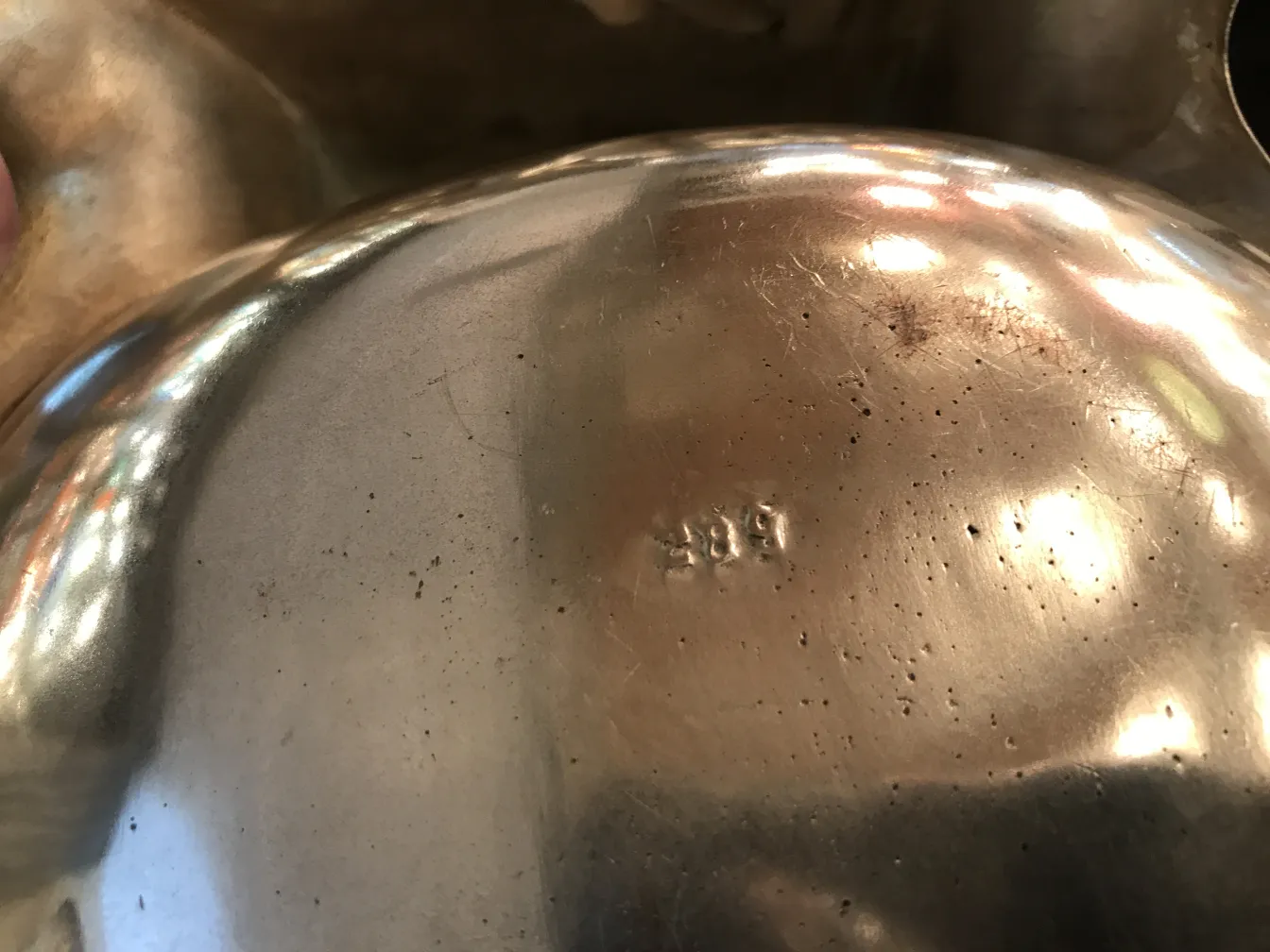 带有细微标记的古董卡片托盘wmf