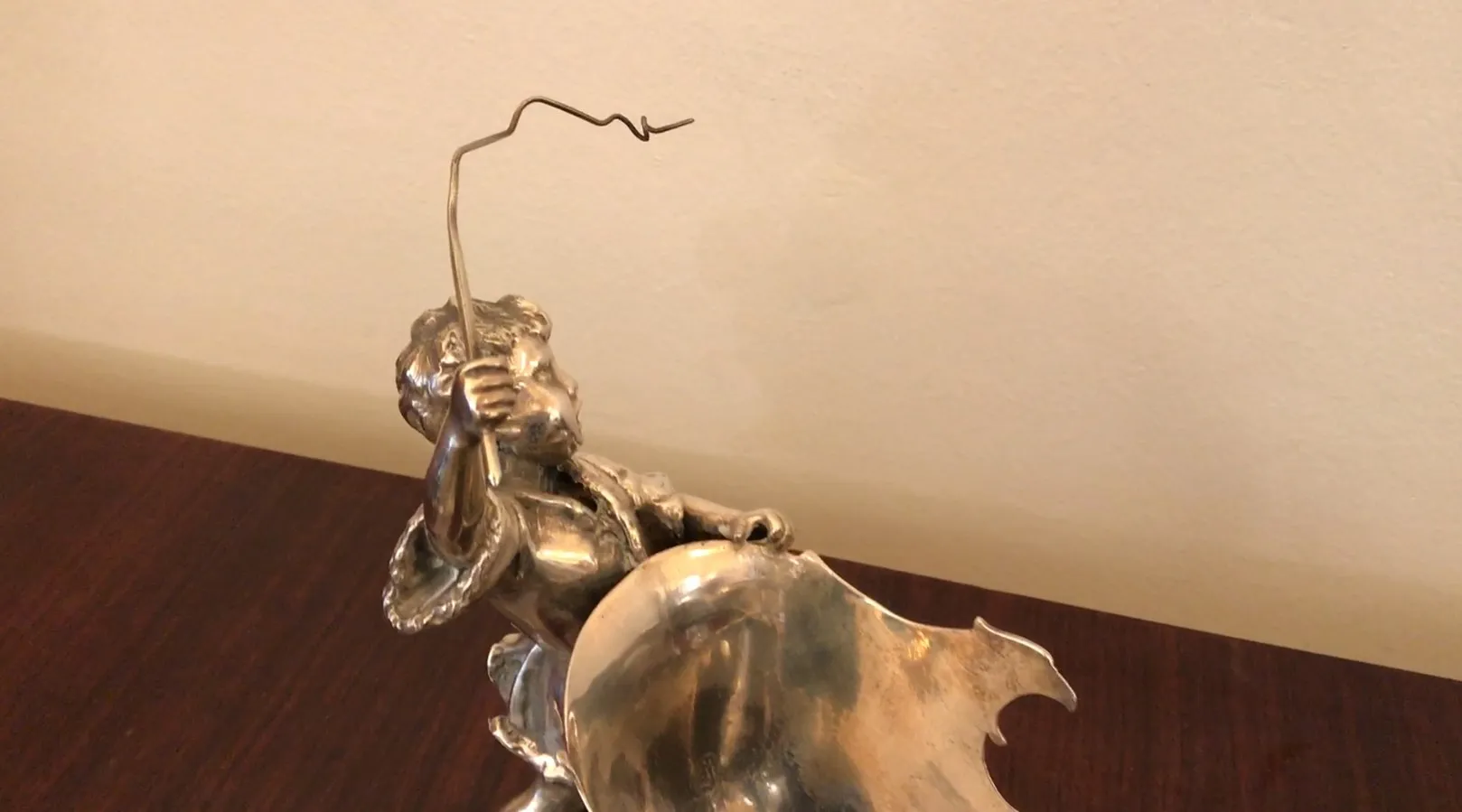 antikes Kartenfach WMF mit dekorativer Figur