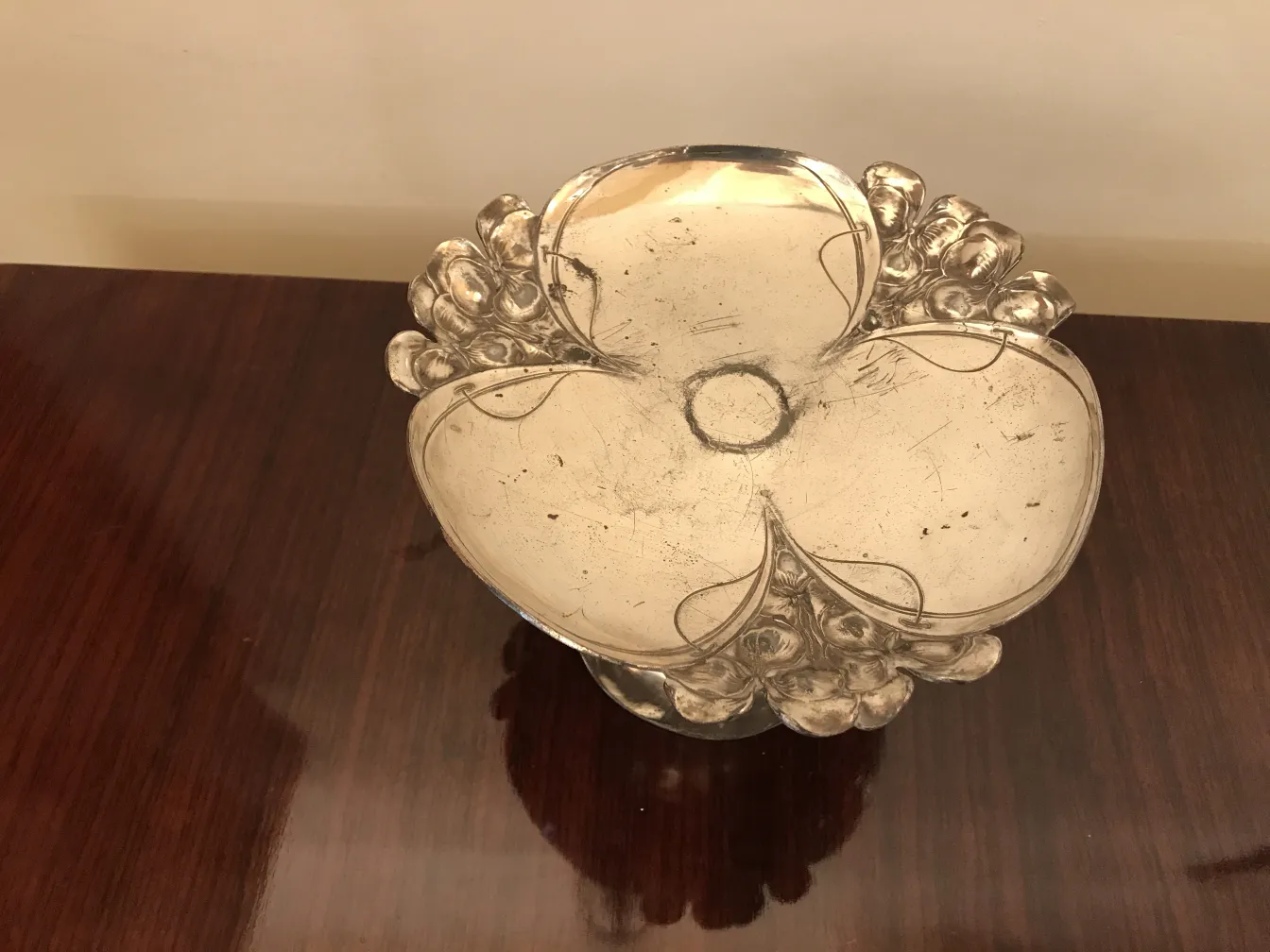 Vassoi per carte antichi WMF con design decorativo elegante