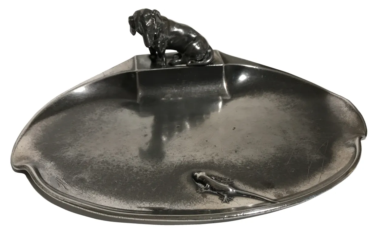 vassoi per carte antichi WMF con cane e lucertola, design dettagliato