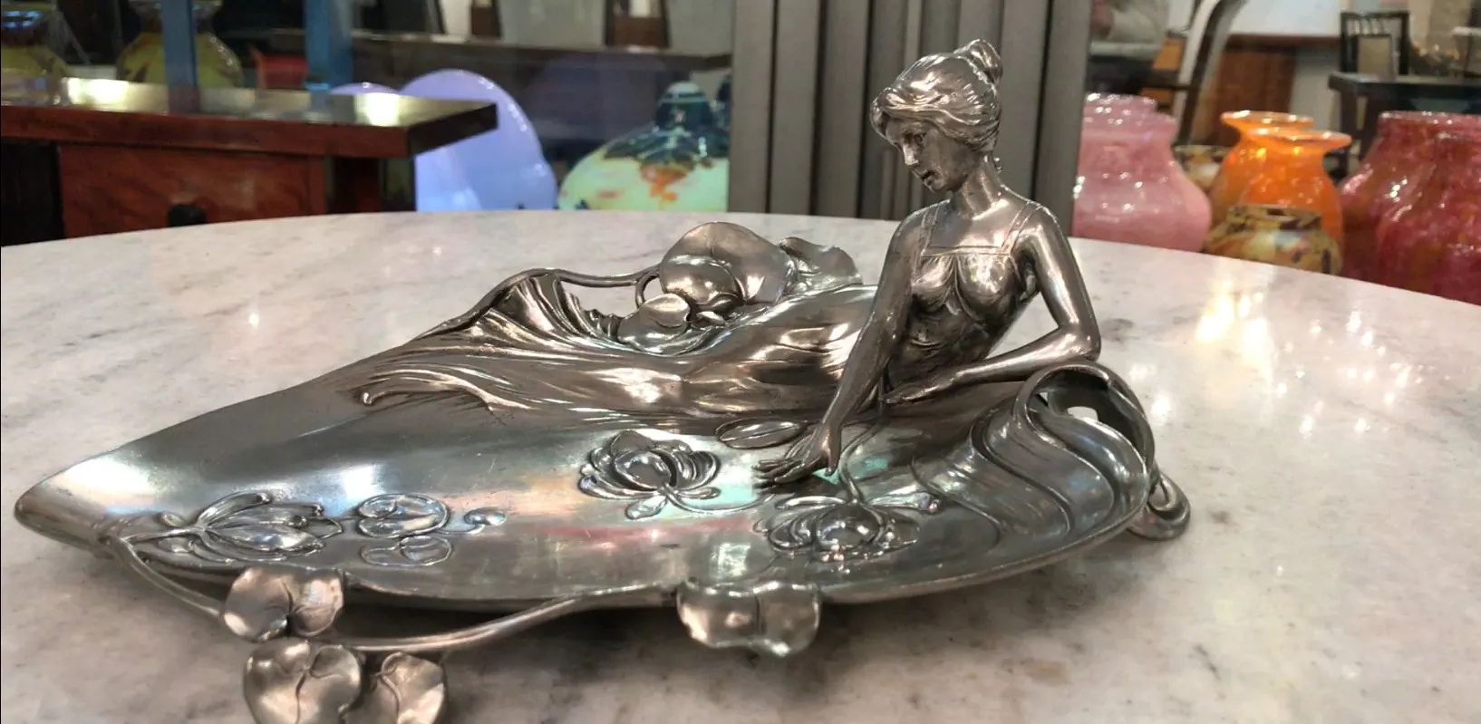 bandeja antiga de cartas WMF com figura feminina decorativa