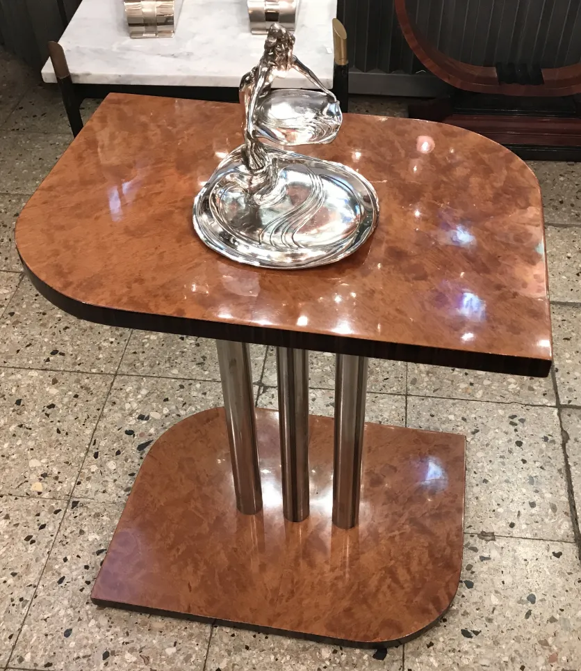 bandeja de cartas antigua WMF con diseño elegante, ideal para el hogar