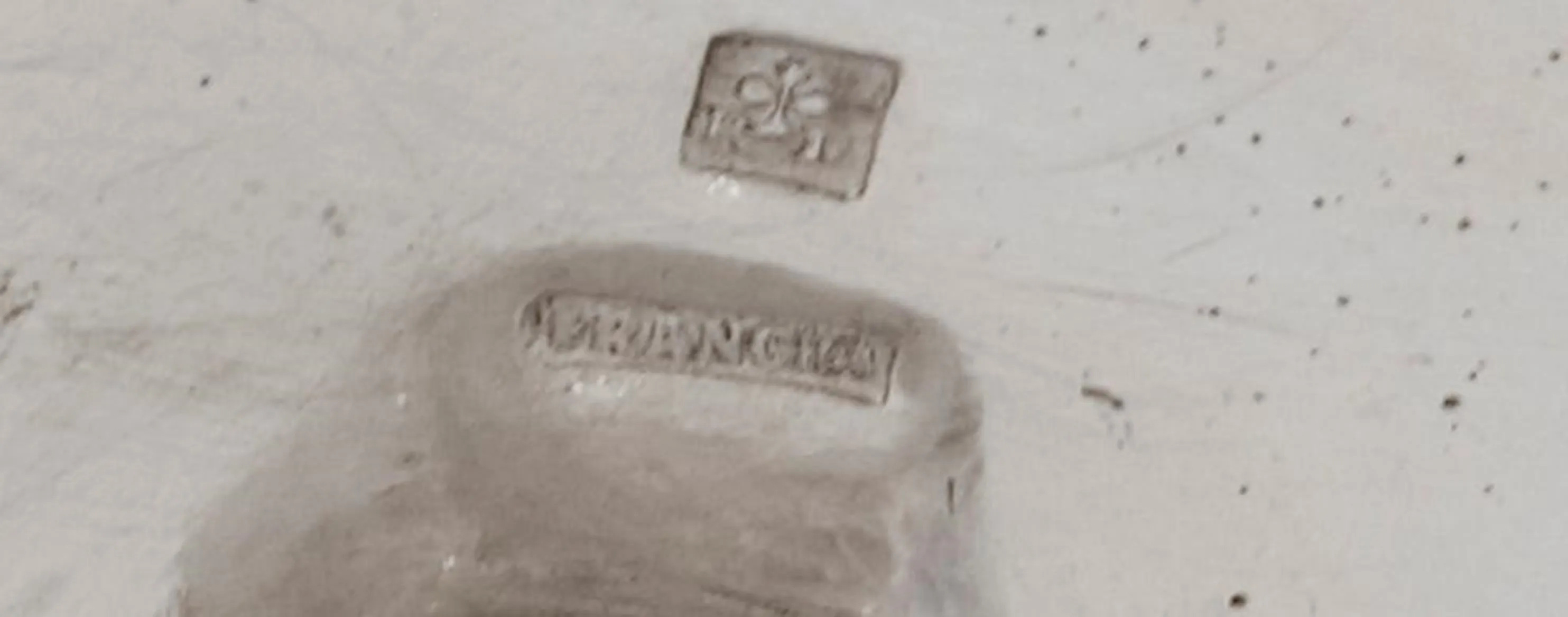 plateaux de carte ancien WMF avec un design élégant