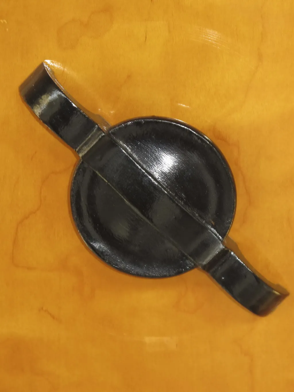 पुराने आर्मचेयर का विवरण, कनिष्ठ गोलाकार क्लासिक डिज़ाइन