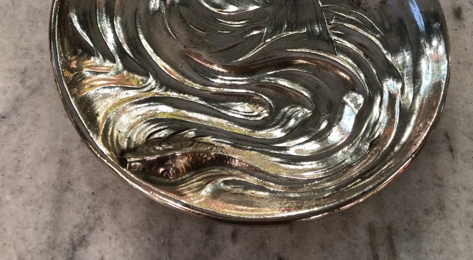 带波浪设计的古董卡片托盘WMF