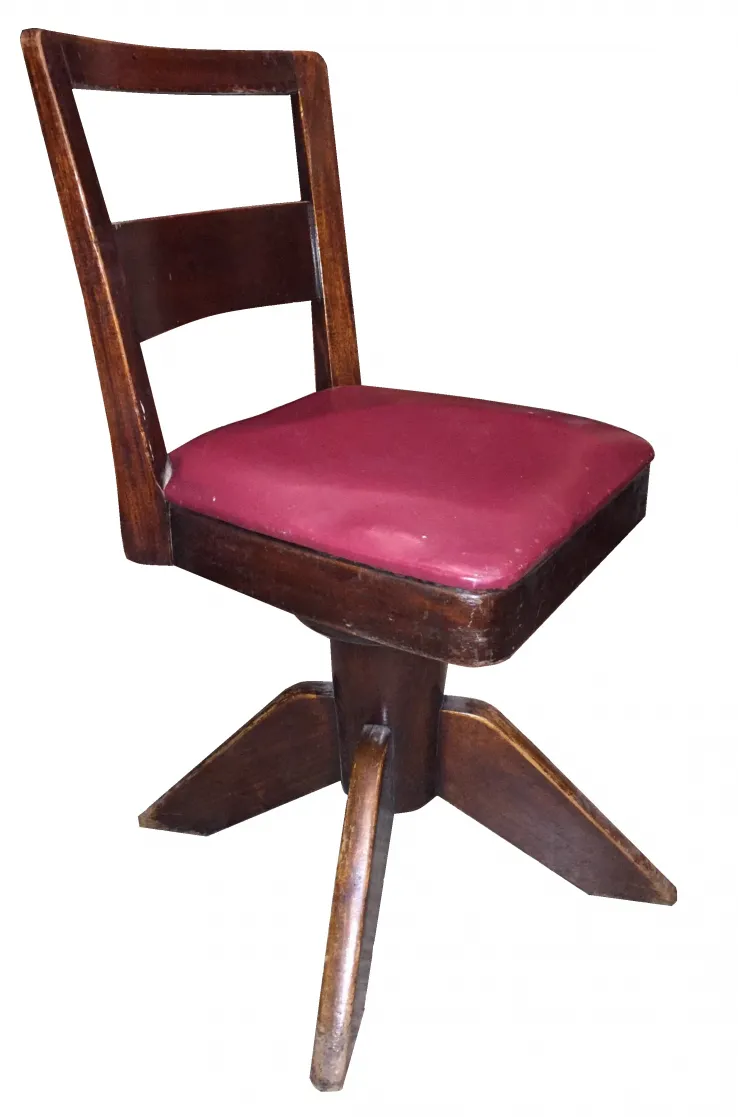 4 chaises de bureau anciennes avec dossier et rembourrage bordeaux