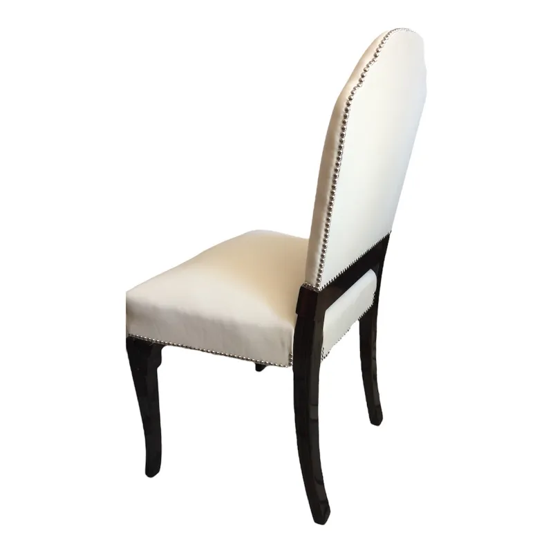 6 antique chairs with elegant design, side view