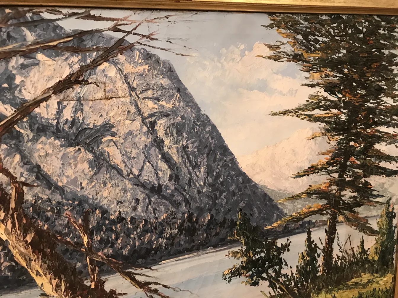 Pintura Crispino antiga de paisagem montanhosa com árvores.