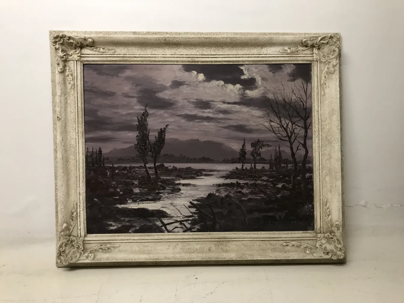 Pintura Crispino en un paisaje oscuro con árboles y nubes