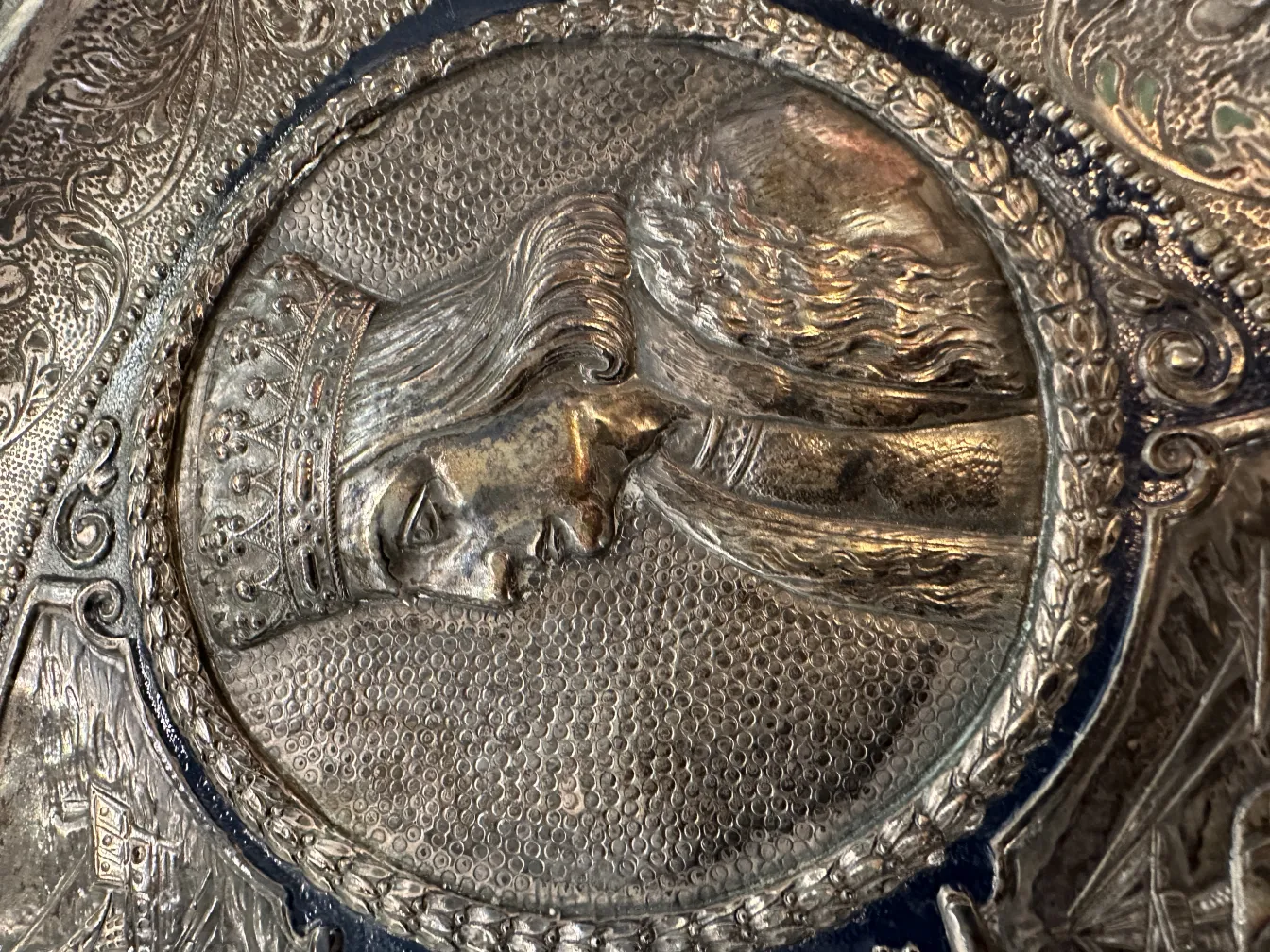 antique wall plate with relief details, decorative background