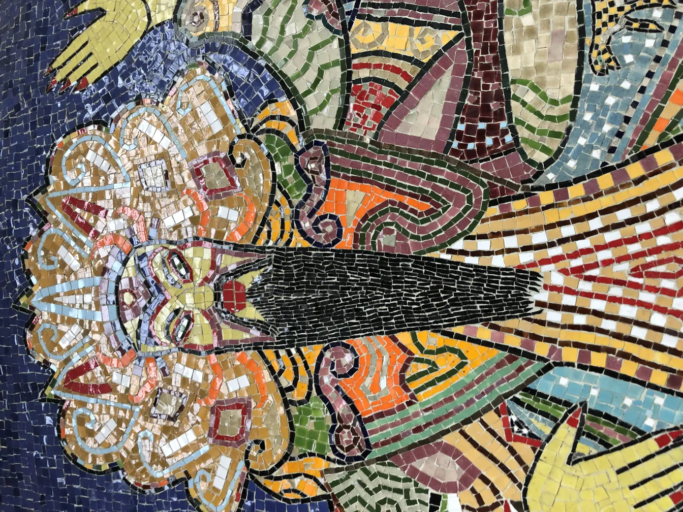 古代のモザイク画、装飾的な背景の豊かな色合いの詳細。