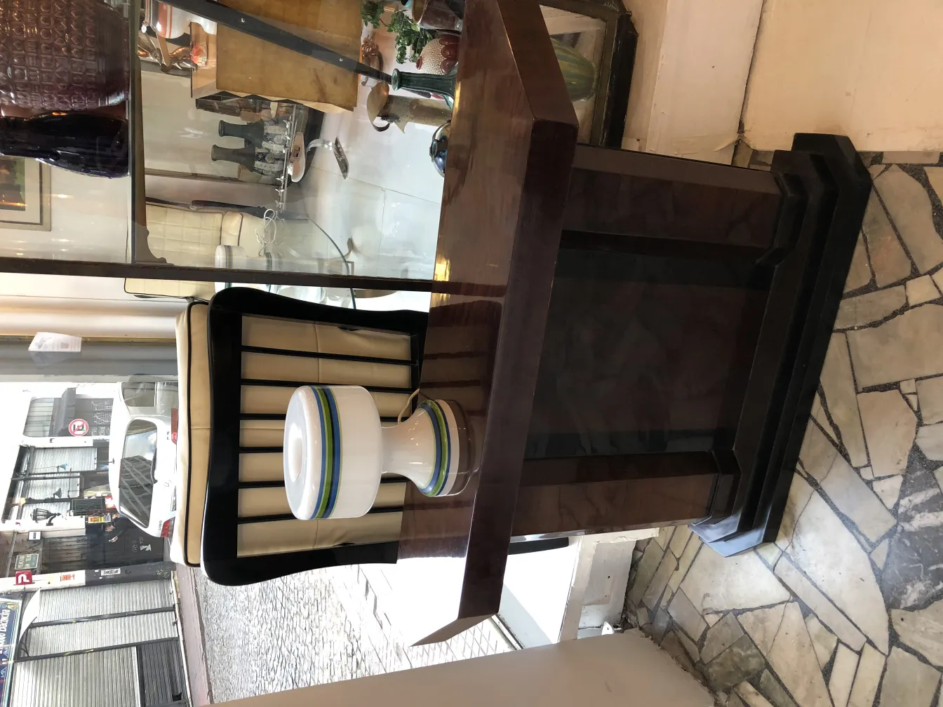 Ensemble de 2 lampes de table antiques avec bases élégantes