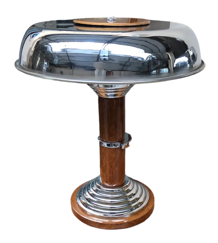 2 antique table lamps with elegant base and shiny dome, ideal for decor