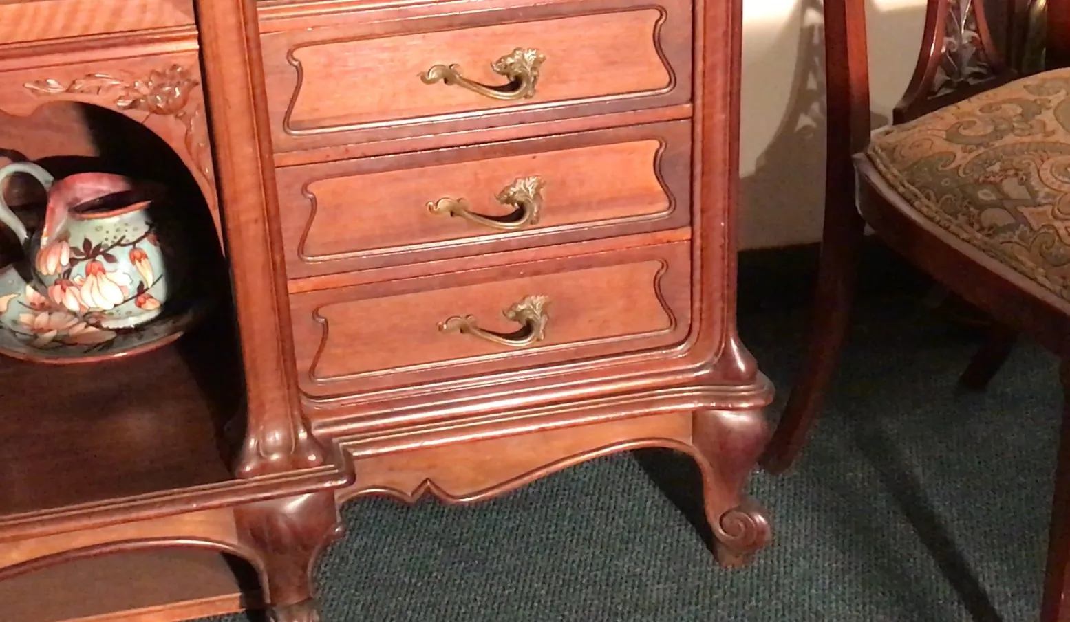 antique wooden display cabinet with three classic design drawers